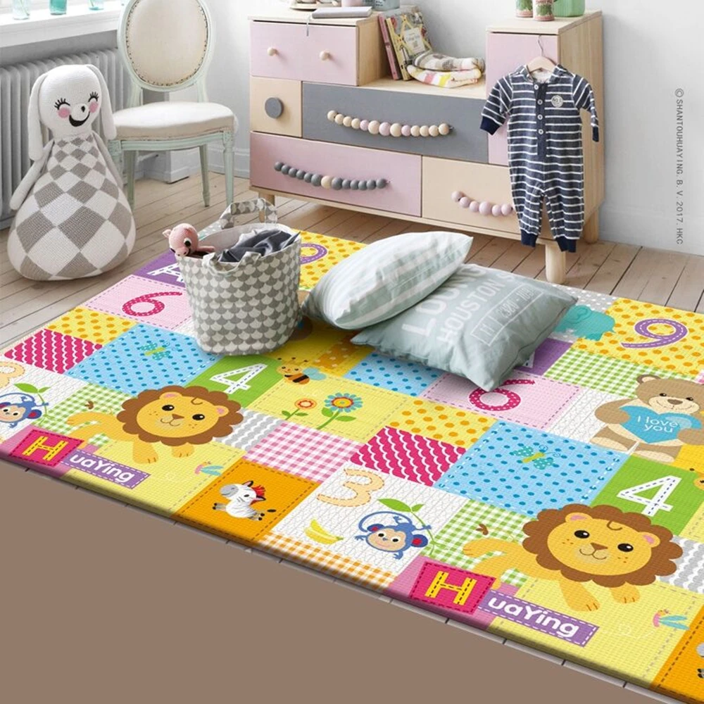 양면 아기 접이식 크롤링 활동 매트 새로운 어린이 만화 - Baby Nursery Equipment 리뷰 및 가격